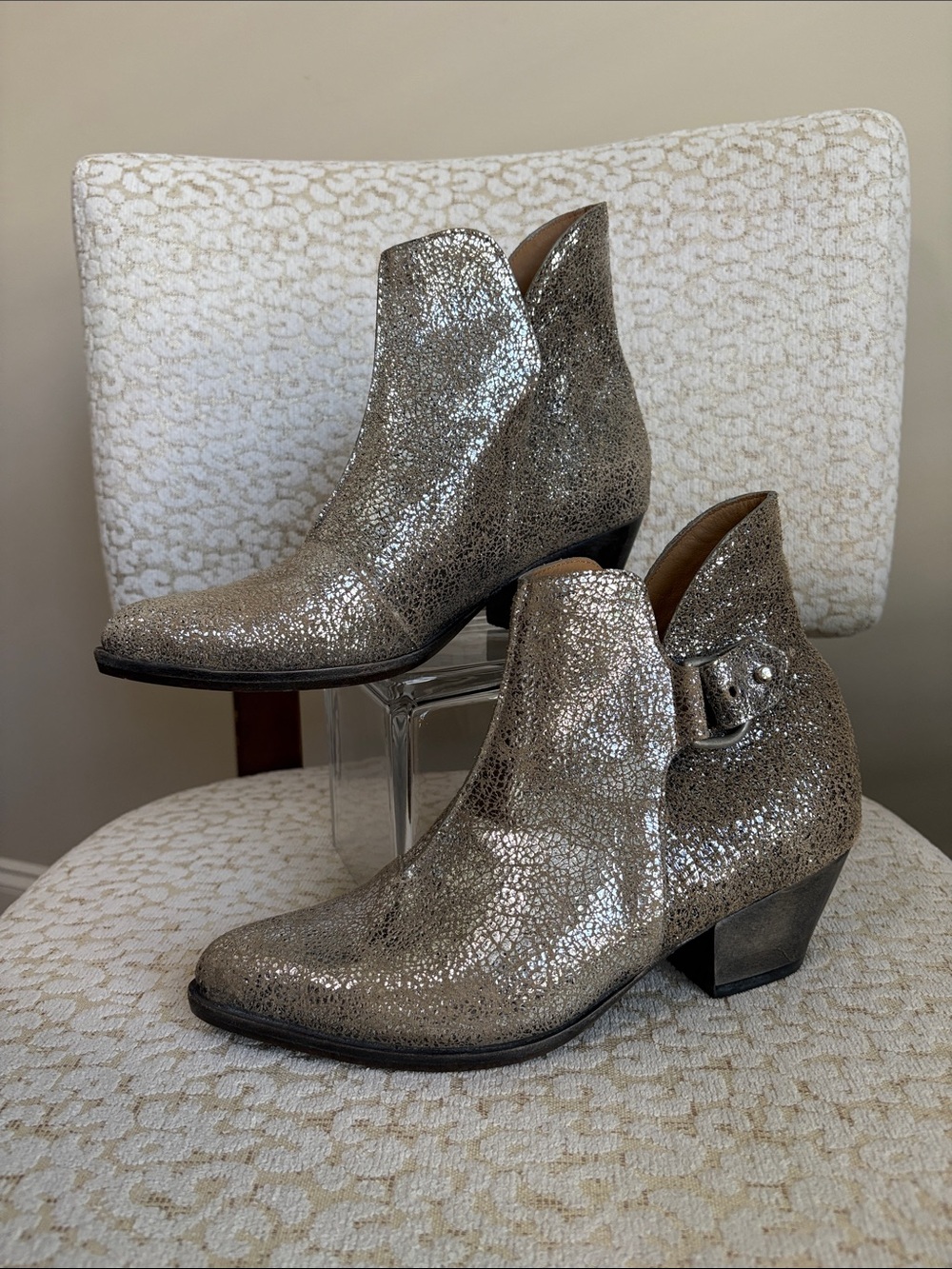 ✨New Calleen Cordero Silver Leather Boots!✨